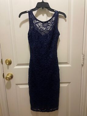 Elegant & Chic Lipsy Navy Lace Midi Dress
